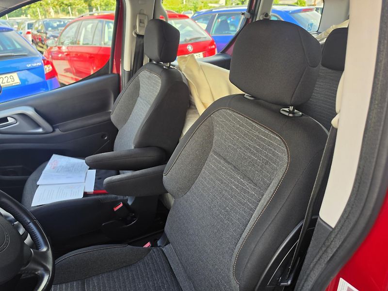 Citroën Berlingo 1.6 HDI 7MIST TZ  - fotka 16 z 27