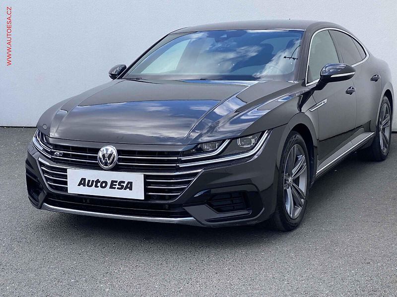 Volkswagen Arteon (2019) 2.0 TSi, R-Line, DSG, TZ - fotka 3 z 19