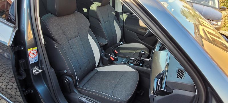 Škoda Scala (2019) 1,5TSi 110kW benzín DSG Style  - fotka 16 z 54