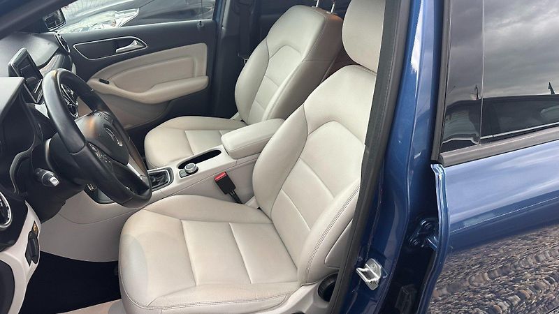 Mercedes-Benz Třídy B (2011) B200i 115kW *ALU*Kůže*PDC* - fotka 10 z 22