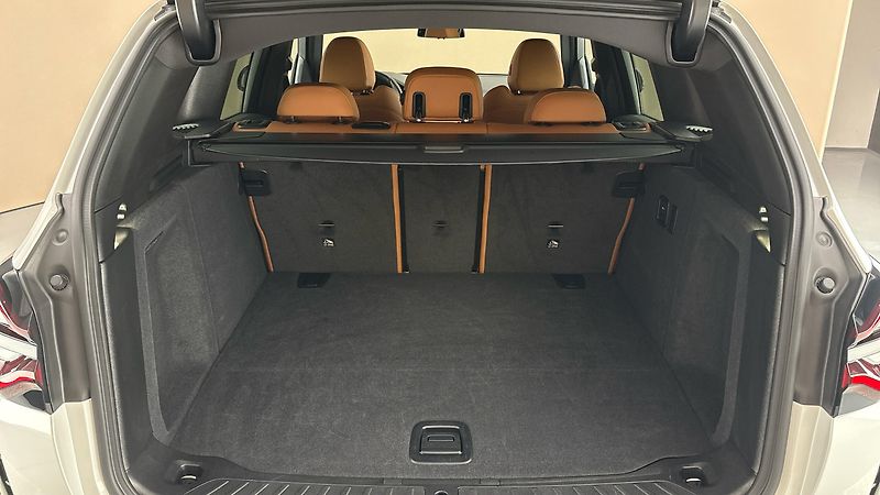 BMW X3 20d AUT xDrive M-paket - fotka 17 z 34