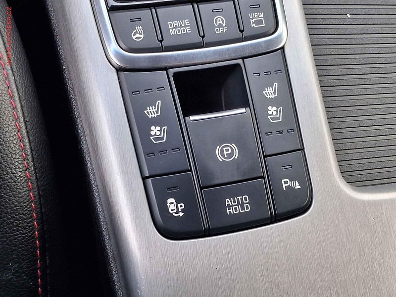 Kia Optima (2017) 1.7CRDi, 2.maj,ČR, AT - fotka 19 z 23
