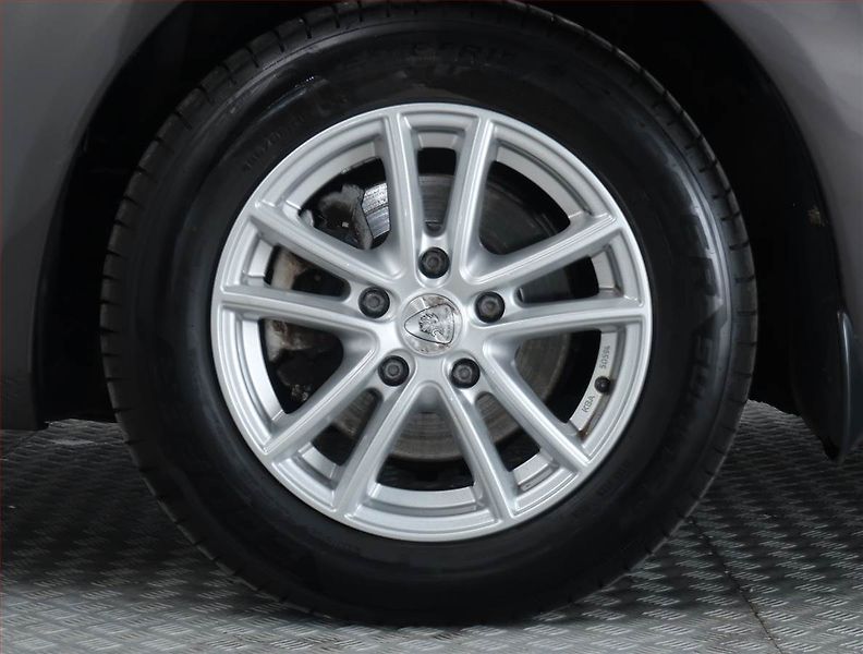 Mazda 6 (2006) 2.0, Automat, po STK - fotka 14 z 16