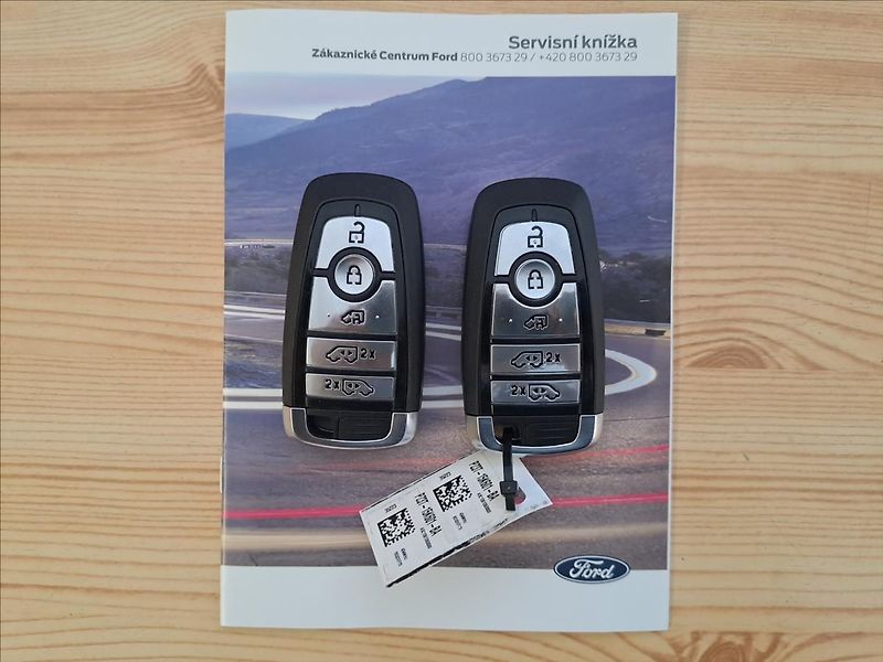 Ford Tourneo Custom 2,0 EcoBlueTitanium X L2 AWD - fotka 28 z 29