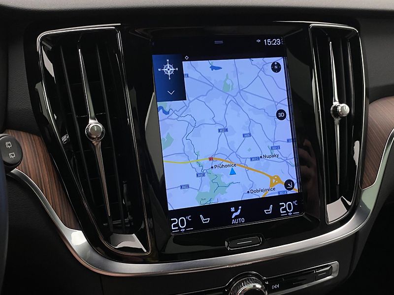 Volvo V60 CC B4 AWD BRIGHT PLUS AUT  - fotka 41 z 41