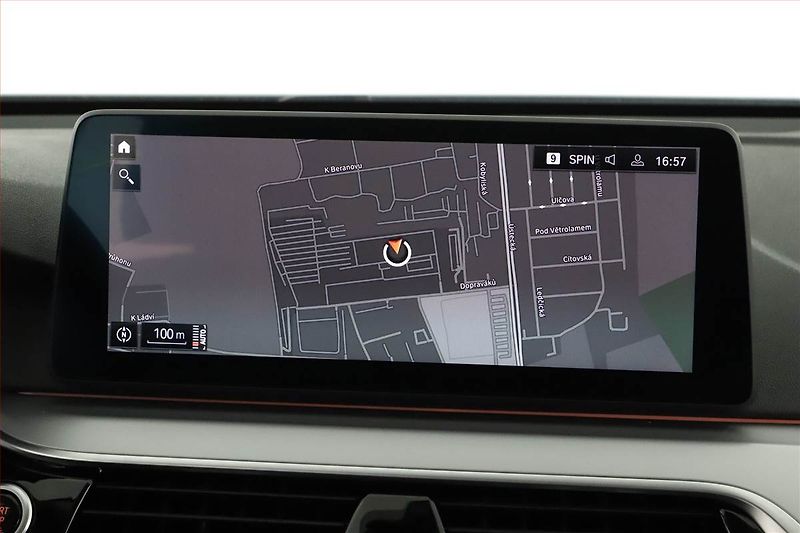 BMW Řada 6 (2022) 640i xDrive GT - fotka 13 z 20