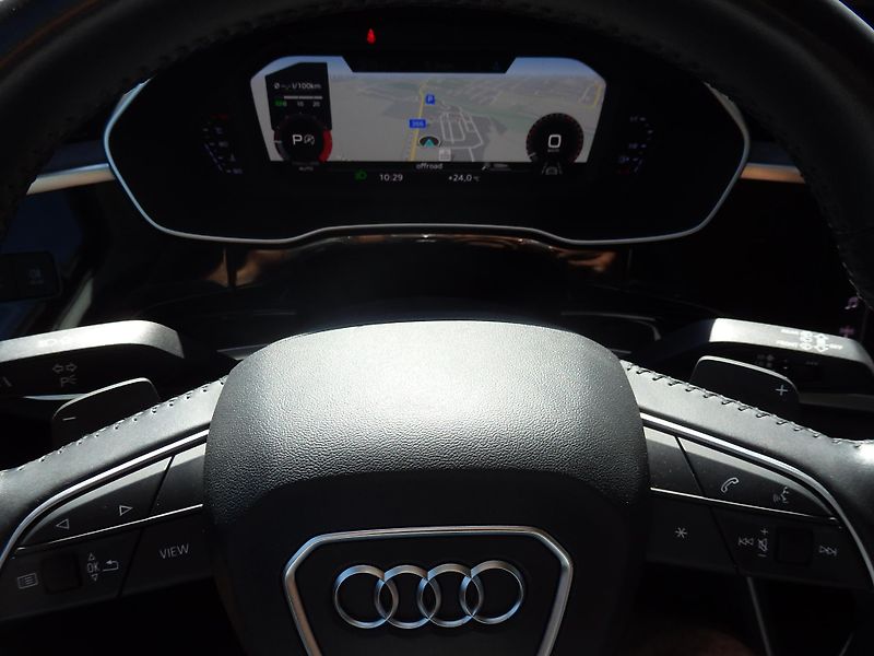 Audi Q3 1.5 35 TFSI 69660 KM NAVIGACE - fotka 22 z 26