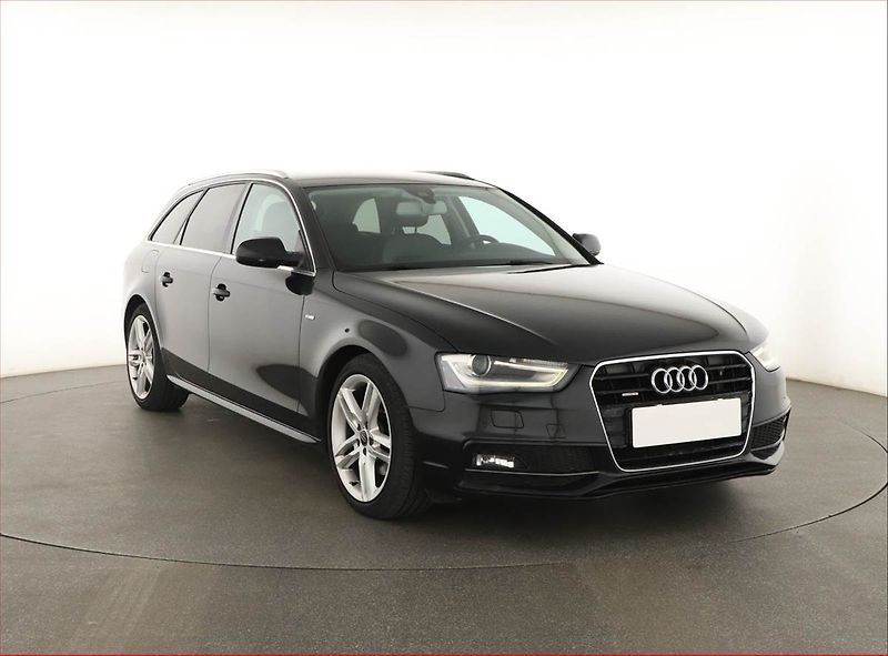 Audi A4 (2014) S-Line 2.0 TDI, 4X4, Automat - fotografie inzerátu