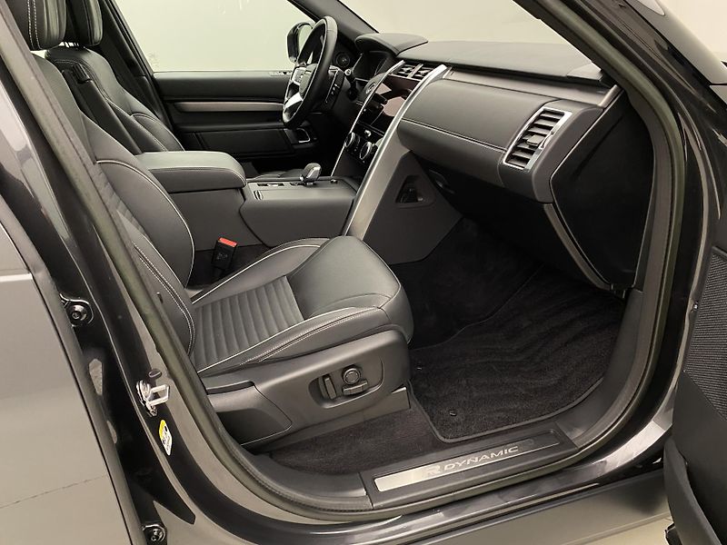 Land Rover Discovery D300 SE R-DYNAMIC AWD AUT - fotka 19 z 39