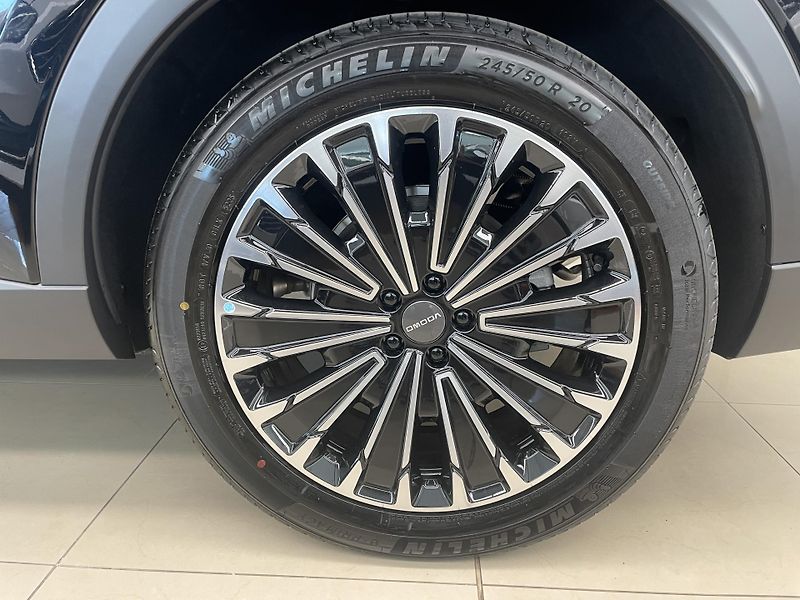 Omoda 9 (2025) Omoda 9 PHEV Premium  - fotka 7 z 69