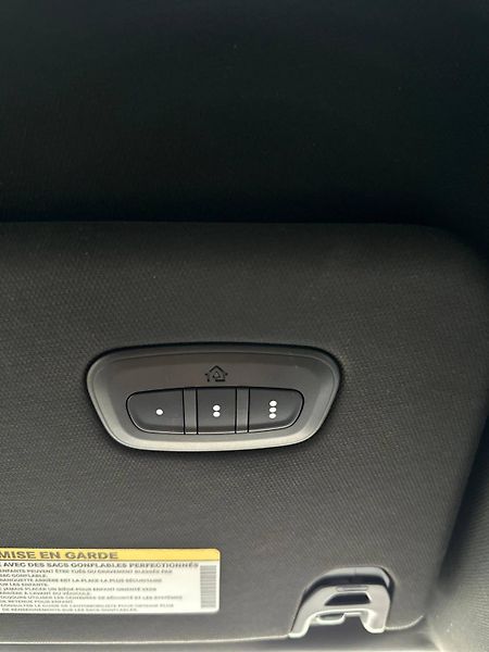 Dodge RAM (2021) 5.7 V8 HEMI LONG STAR ETORQUE - fotka 24 z 27