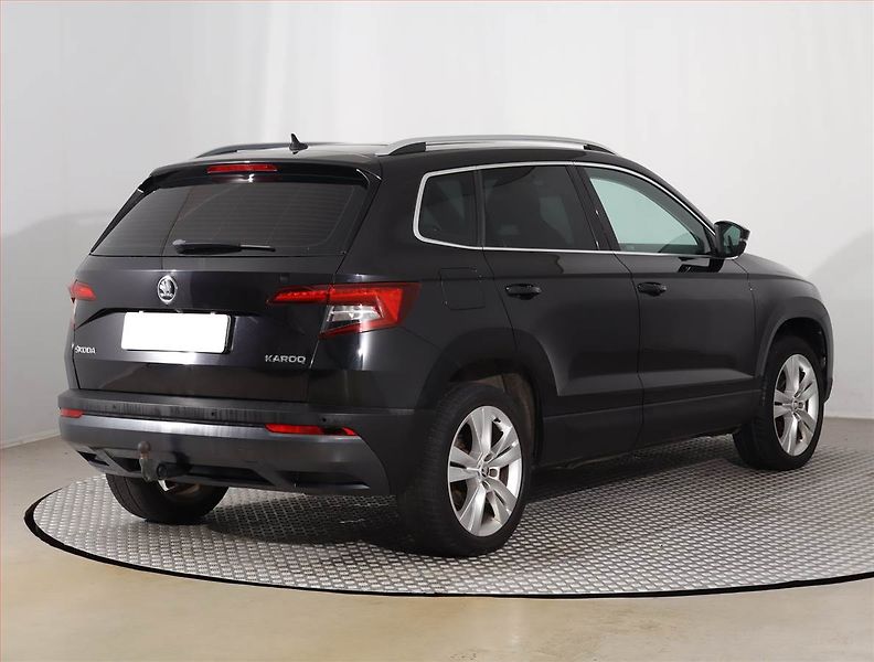 Škoda Karoq (2018) 1.6 TDI, Automat, Navi - fotka 5 z 20