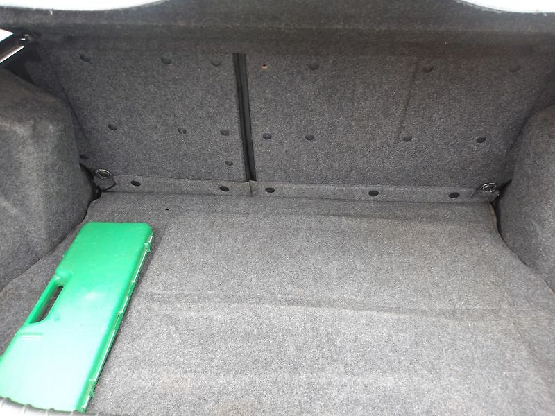 Alfa Romeo 147 1,6i 77kW LPG - fotka 29 z 30