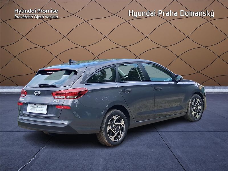 Hyundai i30 1,0   TGDI,DCT Comfort 16 - fotka 6 z 9