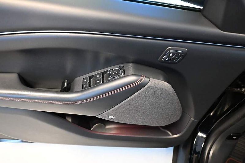 Ford Mustang Mach-E (2022) AWD Matrix LED iACC BO PREMIUM - fotka 14 z 42