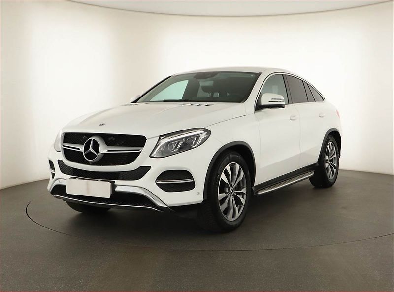Mercedes-Benz GLE (2018) 350 d 4MATIC - fotka 2 z 22