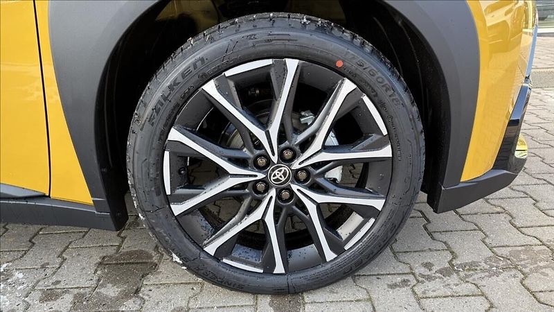 Toyota Aygo 1,5   1.5 hybrid GR Sport 85 k - fotka 7 z 19