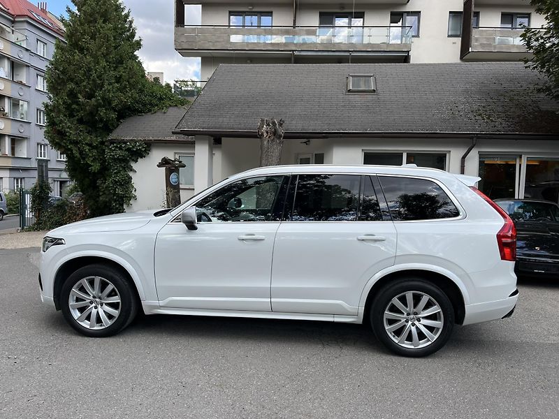 Volvo XC90 (2019) D5 AWD R-DESIGN, 7 MÍST - fotka 7 z 44