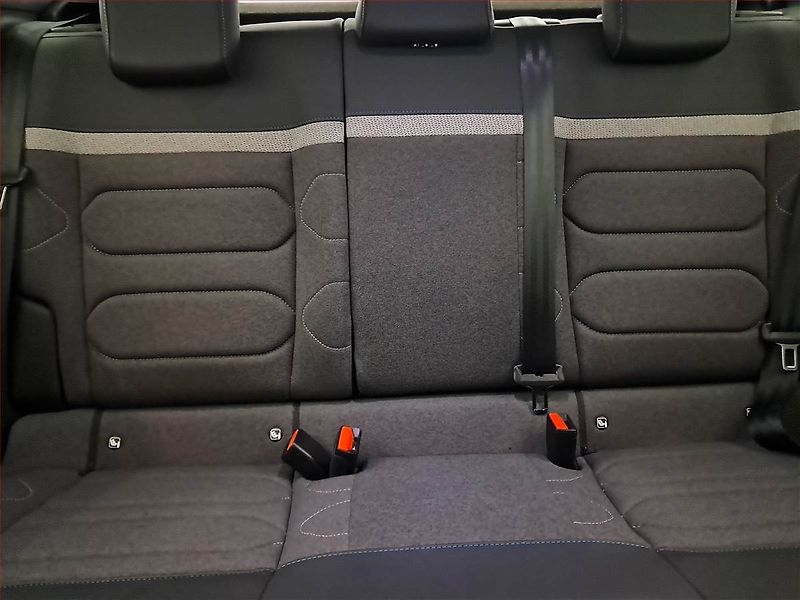 Citroën C4 (2023) 1.2 PureTech, Serv.kniha, Kůže - fotka 10 z 16