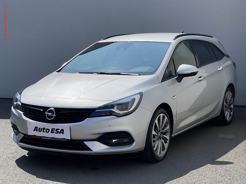 Opel Astra (2022) 1.5 CDTi, 1.maj,ČR, Edition - fotka 3 z 3