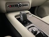 Volvo XC90 B5 AWD CORE AUT CZ - náhled 27