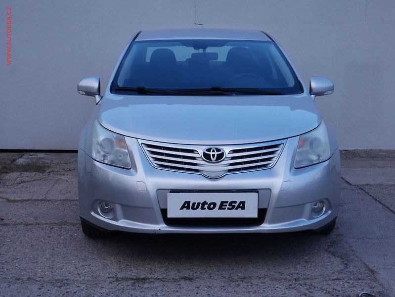 Toyota Avensis (2009) 2.0 D-4D, AC, temp - fotka 2 z 19