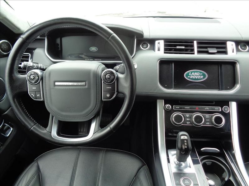 Land Rover Range Rover Sport 4,4 SDV8 Autobiography - fotka 36 z 59