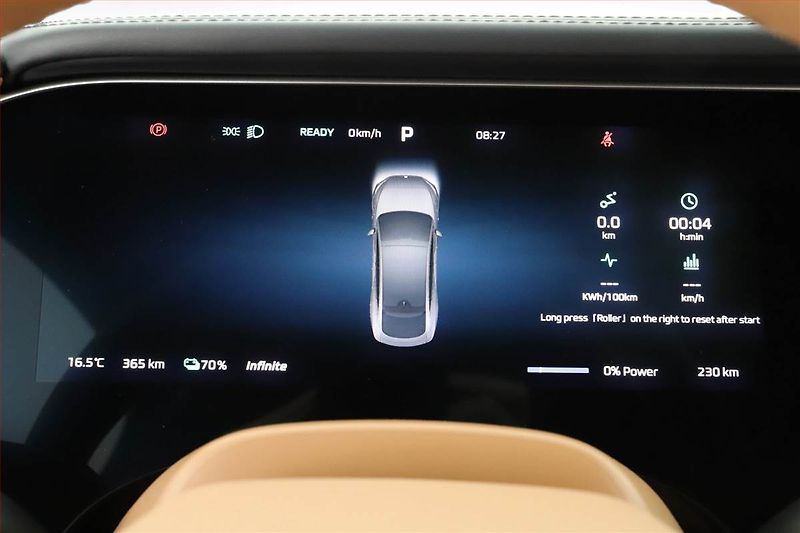 Rising Auto F7 (2025) 77 kWh RWD, SoH 100% - fotka 8 z 31