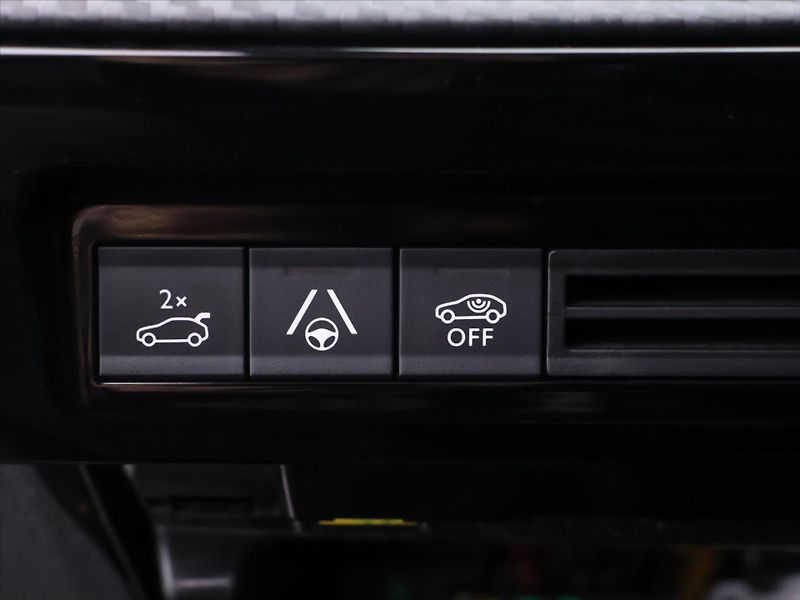 Peugeot 508 1,5 HDI 96kW Allure DPH 1.Maj. - fotka 16 z 38