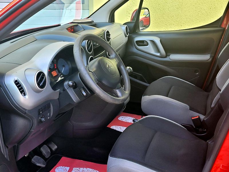 Citroën Berlingo 1,6 bHDi *SERV.KN. záruka km - fotka 20 z 31