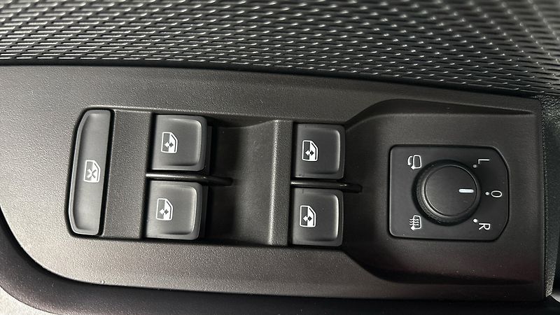 Škoda Octavia 2.0 TDI DSG Style - fotka 21 z 27