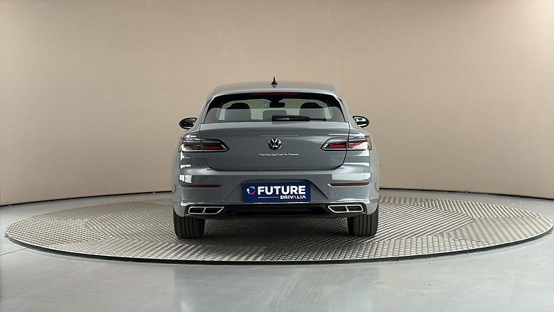 Volkswagen Arteon 2.0 TDI DSG R-Line Shooting Br - fotka 5 z 28