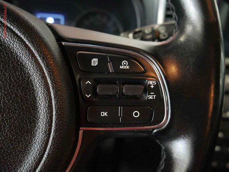 Kia Sportage (2017) 1.6 GDI, ČR, Navi, LED, AC - fotka 13 z 22