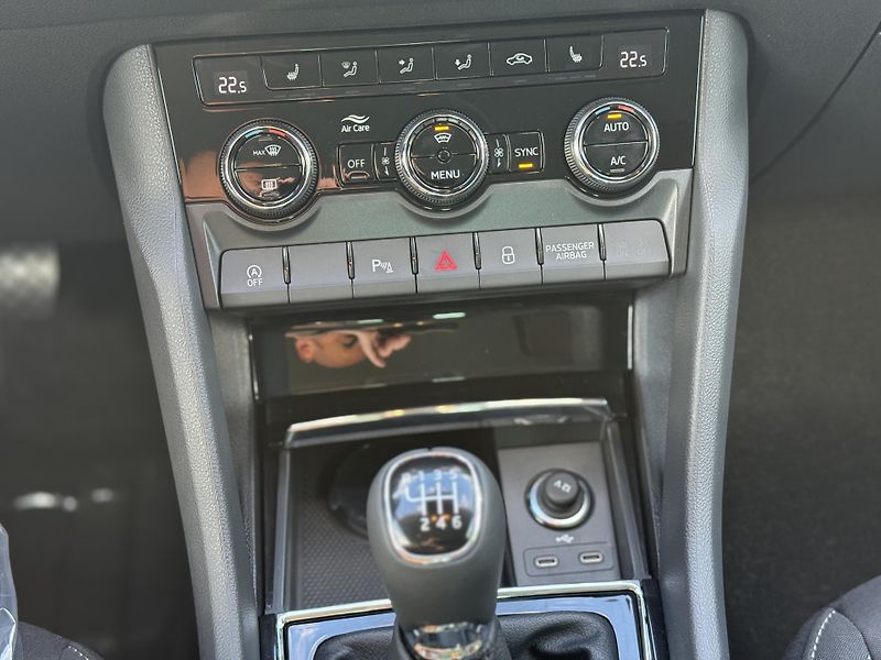 Škoda Karoq (2026) Clasic 1.5 TSI 110 kW - fotka 17 z 25