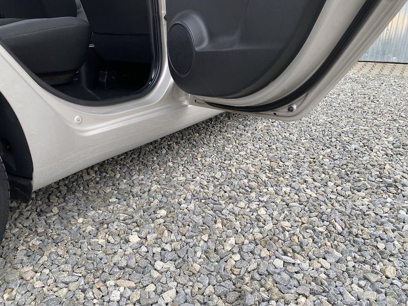 Kia Venga 1.4i 16v 90PS KLIMA SERVIS!!!  - fotka 115 z 144