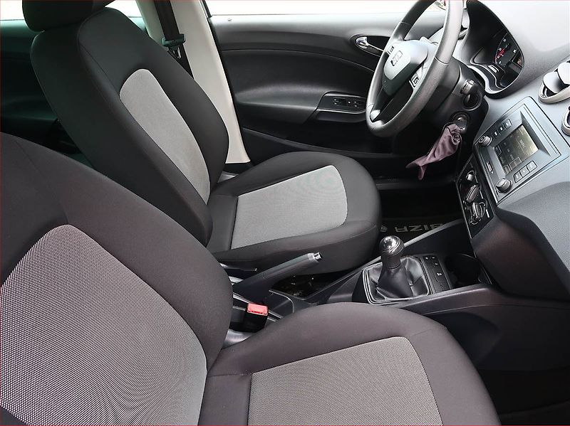 Seat Ibiza (2015) 1.0, Serv.kniha - fotka 9 z 14