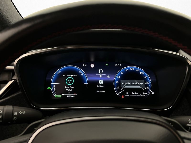 Toyota Corolla Hybrid GR Sport Kamera - fotka 20 z 29
