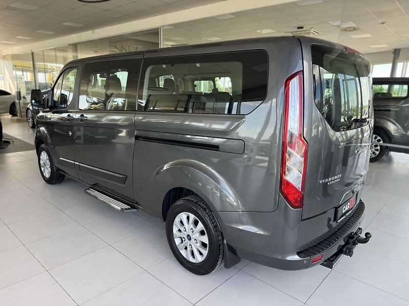 Ford Tourneo Custom 2,0TDCi L2*Kamera*REZERVACE! - fotka 7 z 37