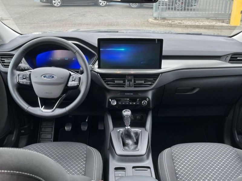 Ford Kuga 1,5i,110KW,TITANIUM - fotka 8 z 14