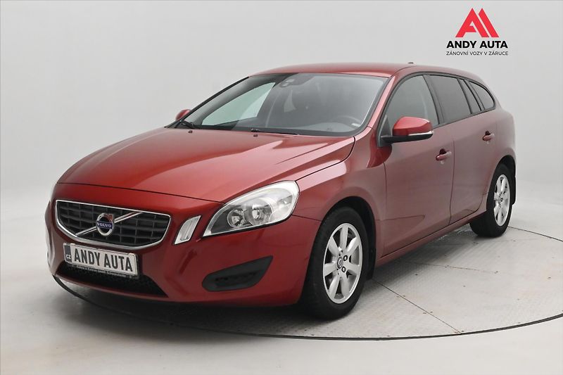 Volvo V60 1,6 D2 84 kW Manuál Kinetic - fotka 1 z 29