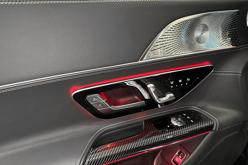Mercedes-Benz AMG GT 63 4M+ AMG Premium+ HuD Pano - fotka 14 z 18