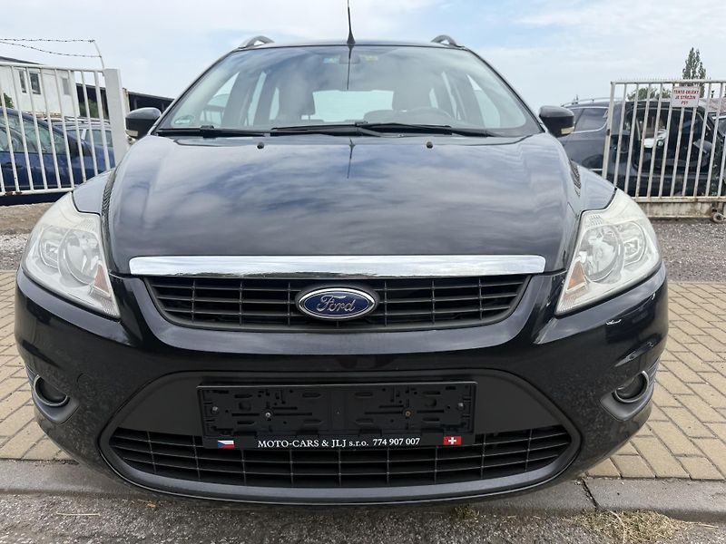 Ford Focus (2009) 1.6 td - fotka 2 z 40