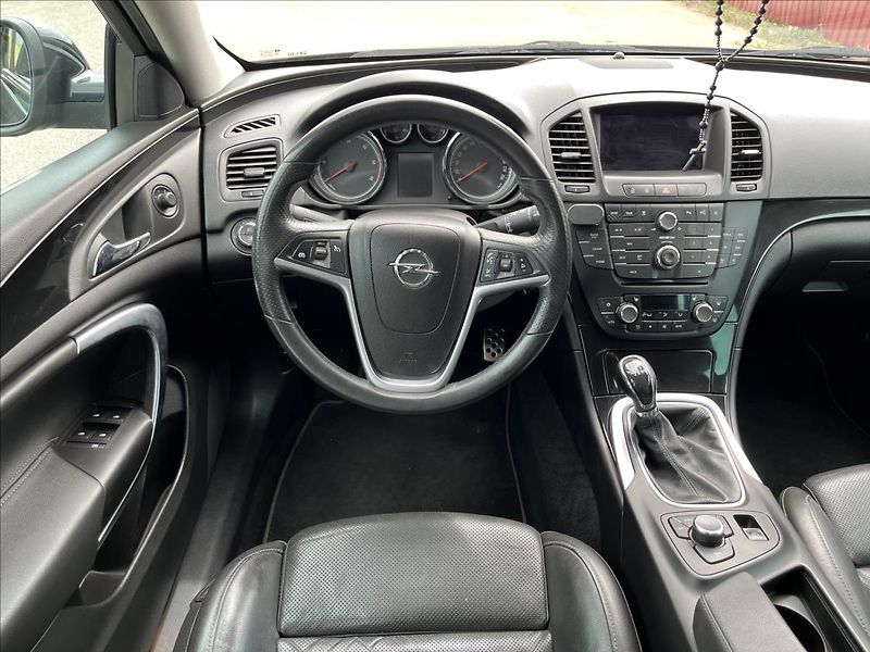 Opel Insignia 2,0 CDTi KLIMA SERVIS ROZVODY - fotka 14 z 44