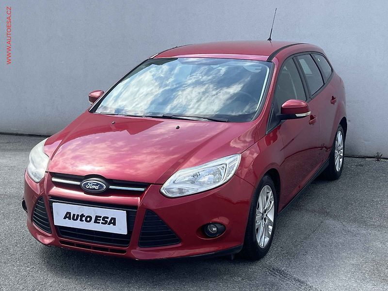 Ford Focus (2012) 2.0 TDCi, AT, AC, temp - fotka 3 z 15