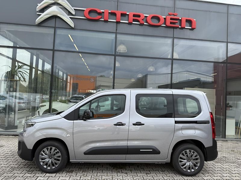 Citroën Berlingo (2026)  PLUS Diesel 100k Manual  - fotka 2 z 11