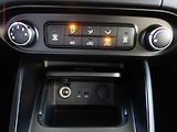 Kia Carens (2014) 1.6GDi, 1.maj,ČR, AC, tempo - náhled 20