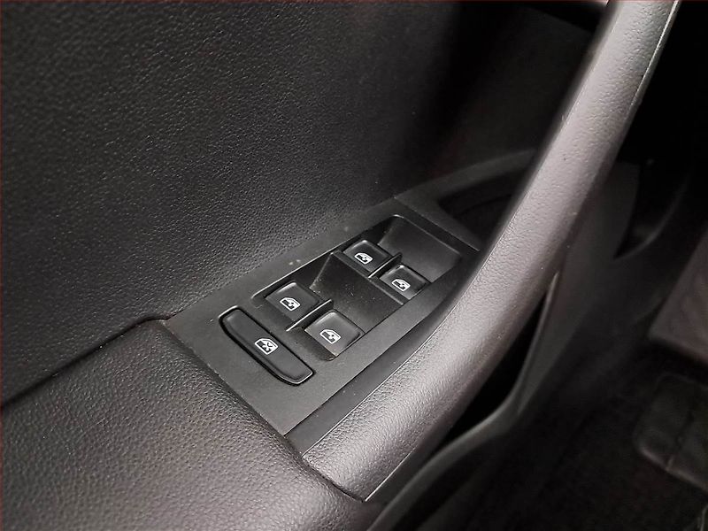 Škoda Octavia (2017) 2.0 TDI, Automat, Tempomat - fotka 18 z 19