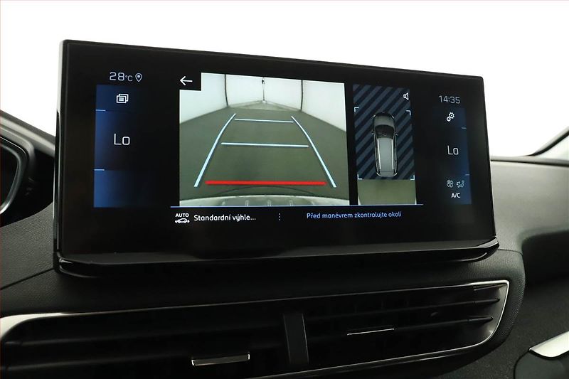 Peugeot 5008 (2022) Allure 1.5 BlueHDi - fotka 16 z 21