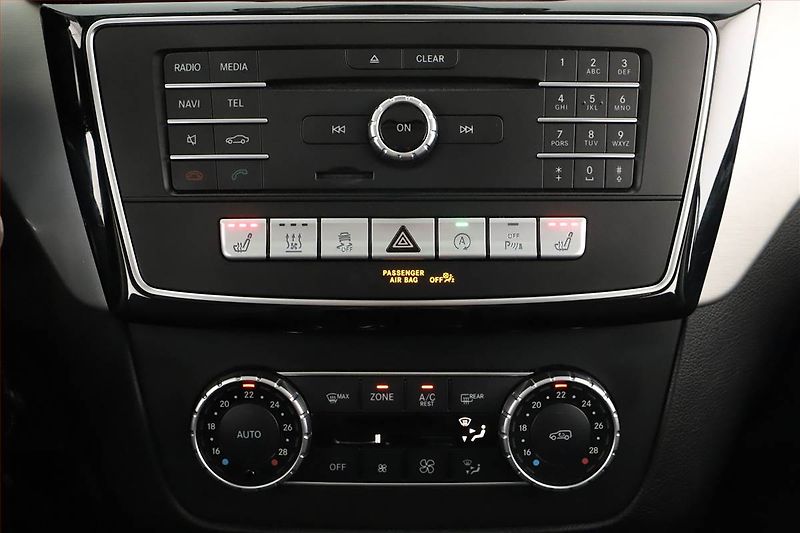 Mercedes-Benz GLE (2015) AMG line 400 - fotka 21 z 30