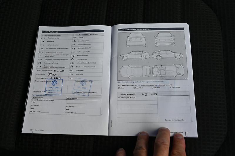 Volkswagen Golf VII 2.0TDI 110KW Highline 2/17 - fotka 53 z 57